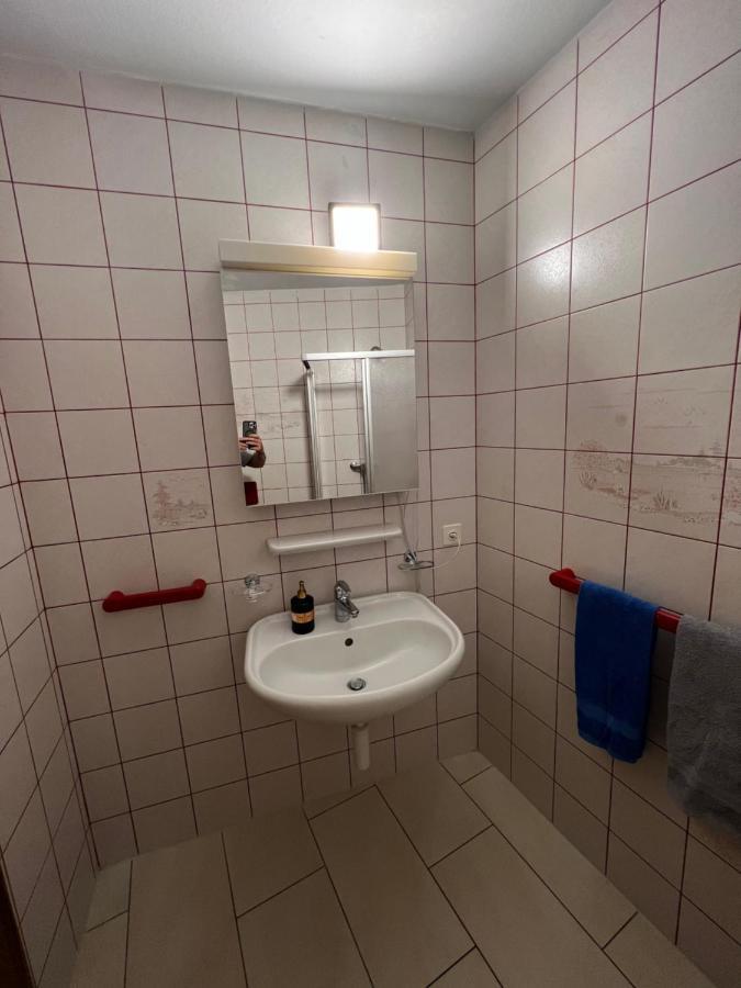 Tiny Apartment With Amazing View, Garden & Terras Schattdorf Exterior foto